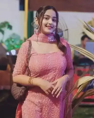 Call Girls Chainpur Cash On Delivery